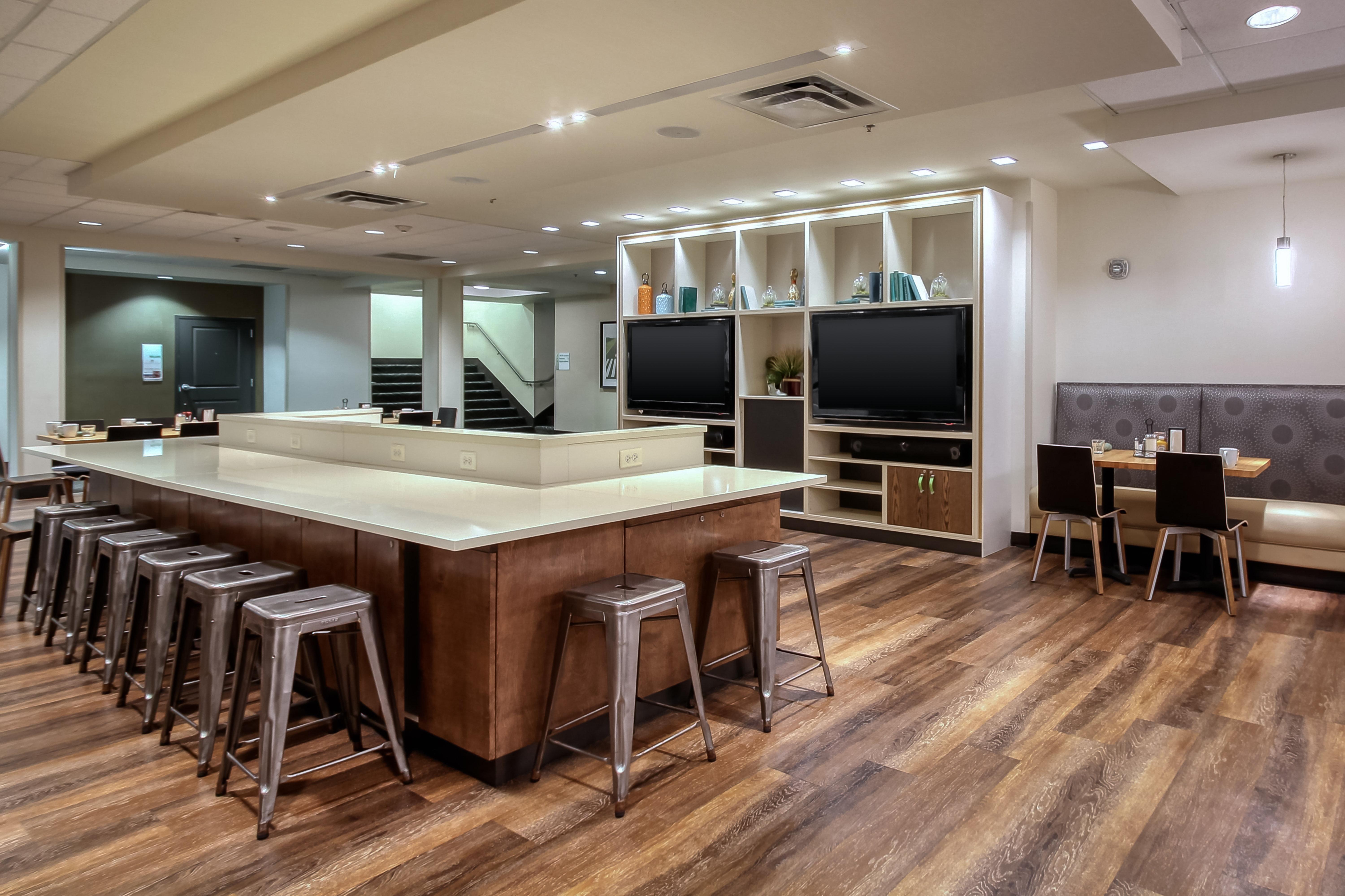 Holiday Inn & Suites Atlanta Airport North By Ihg College Park Dış mekan fotoğraf