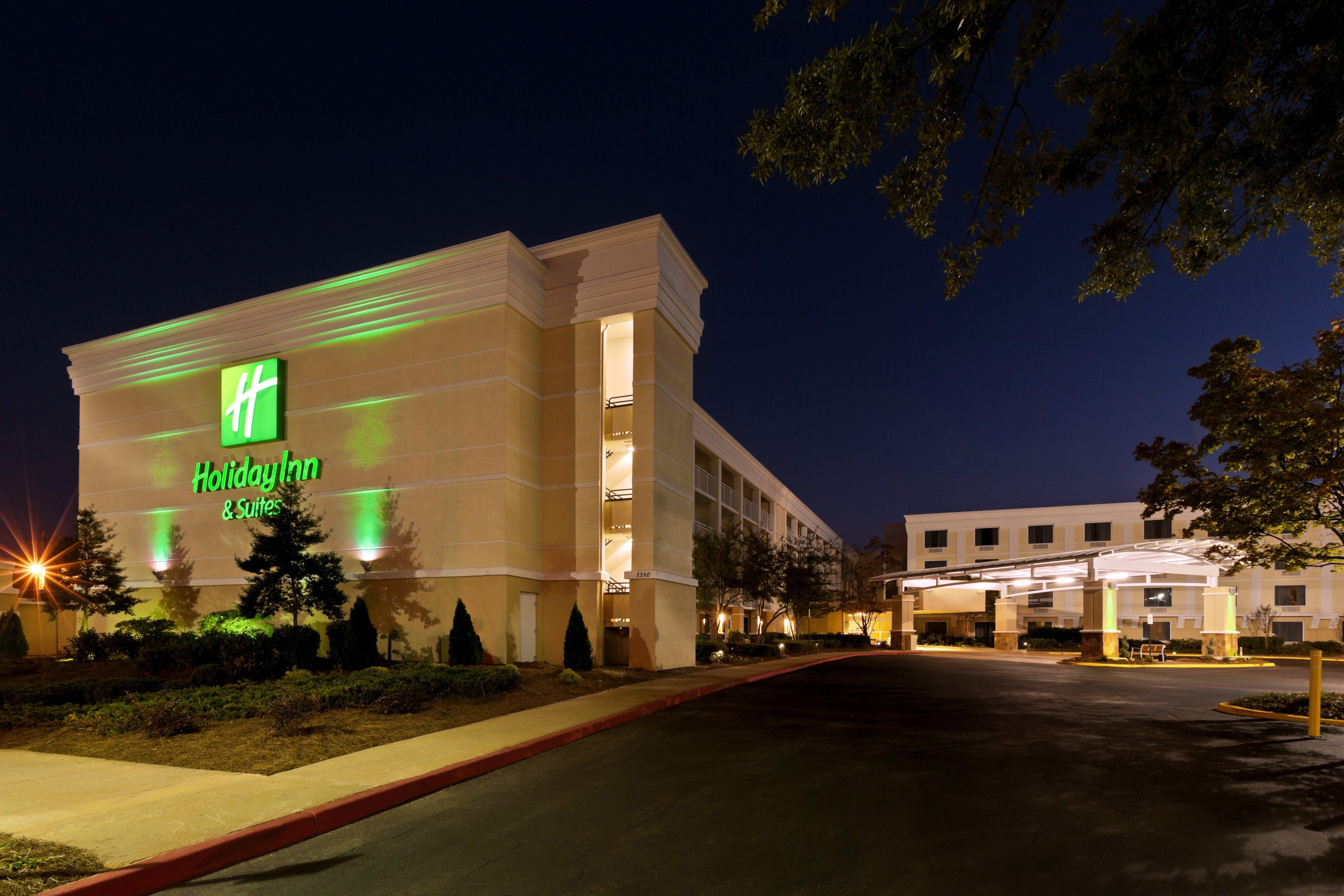 Holiday Inn & Suites Atlanta Airport North By Ihg College Park Dış mekan fotoğraf