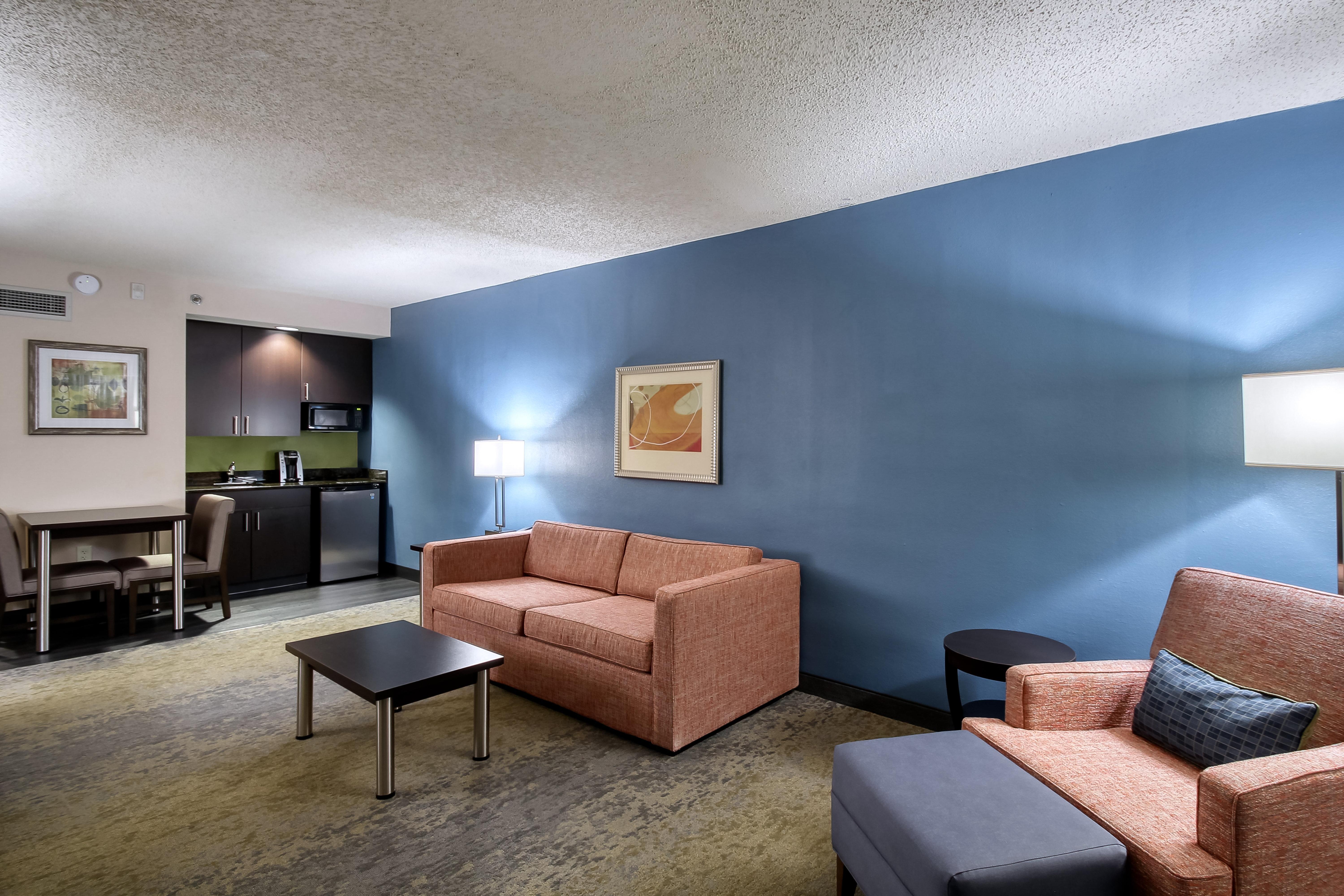 Holiday Inn & Suites Atlanta Airport North By Ihg College Park Dış mekan fotoğraf