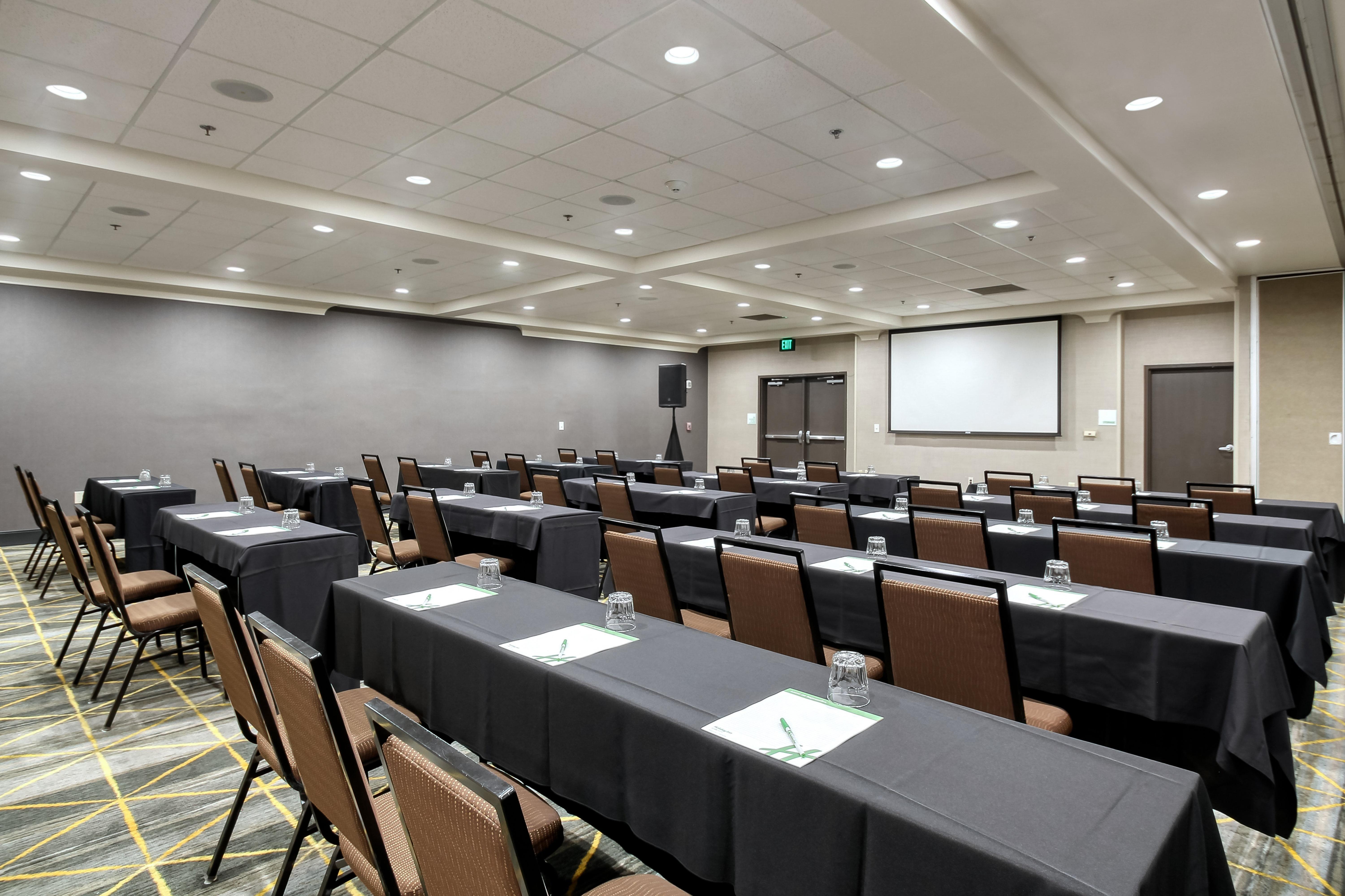 Holiday Inn & Suites Atlanta Airport North By Ihg College Park Dış mekan fotoğraf